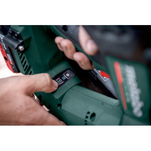 NFR 18 LTX 90 BL Clavadora de batería