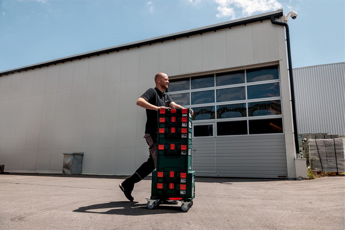 metaBOX 165 L, vacía