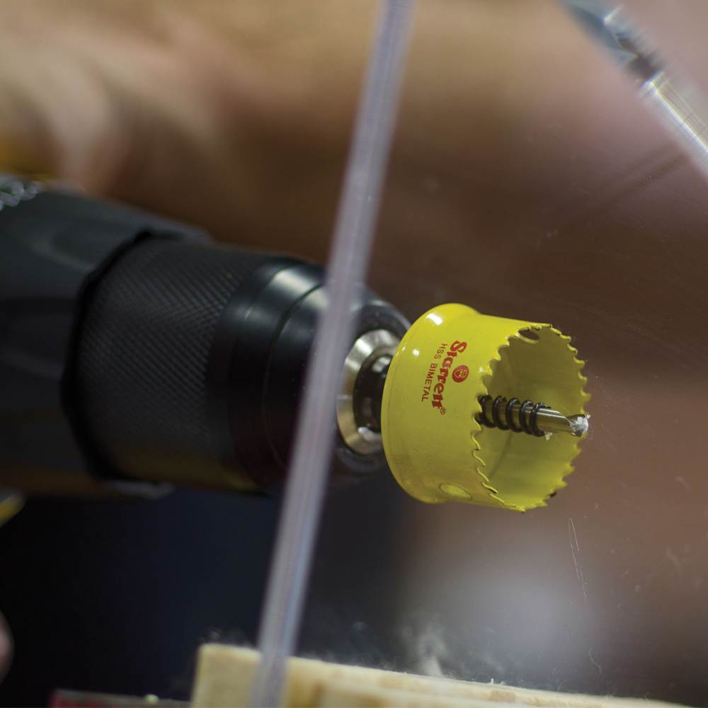 CORONA PERFORADORA CORDLESS