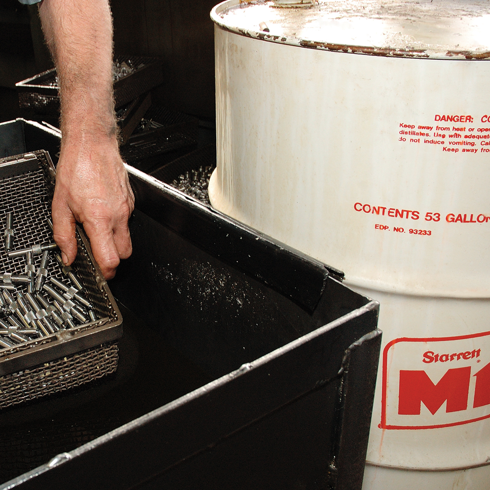 BIDÓN LUBRICANTE MULTIUSOS M1-53