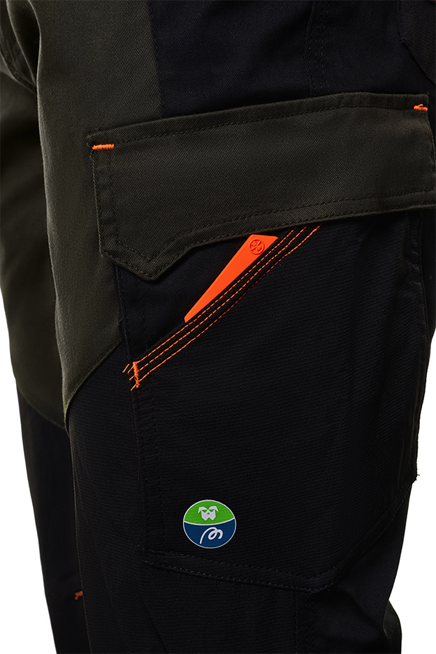 437351VNE Pantalón NICE STRETCH verde/negro 245 gr. + 4WS. Multibolsillos.