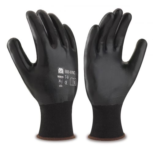688NYNCNE Guante de poliéster color negro con recubrimiento de nitrilo en color negro en palma, dedos y dorso.
