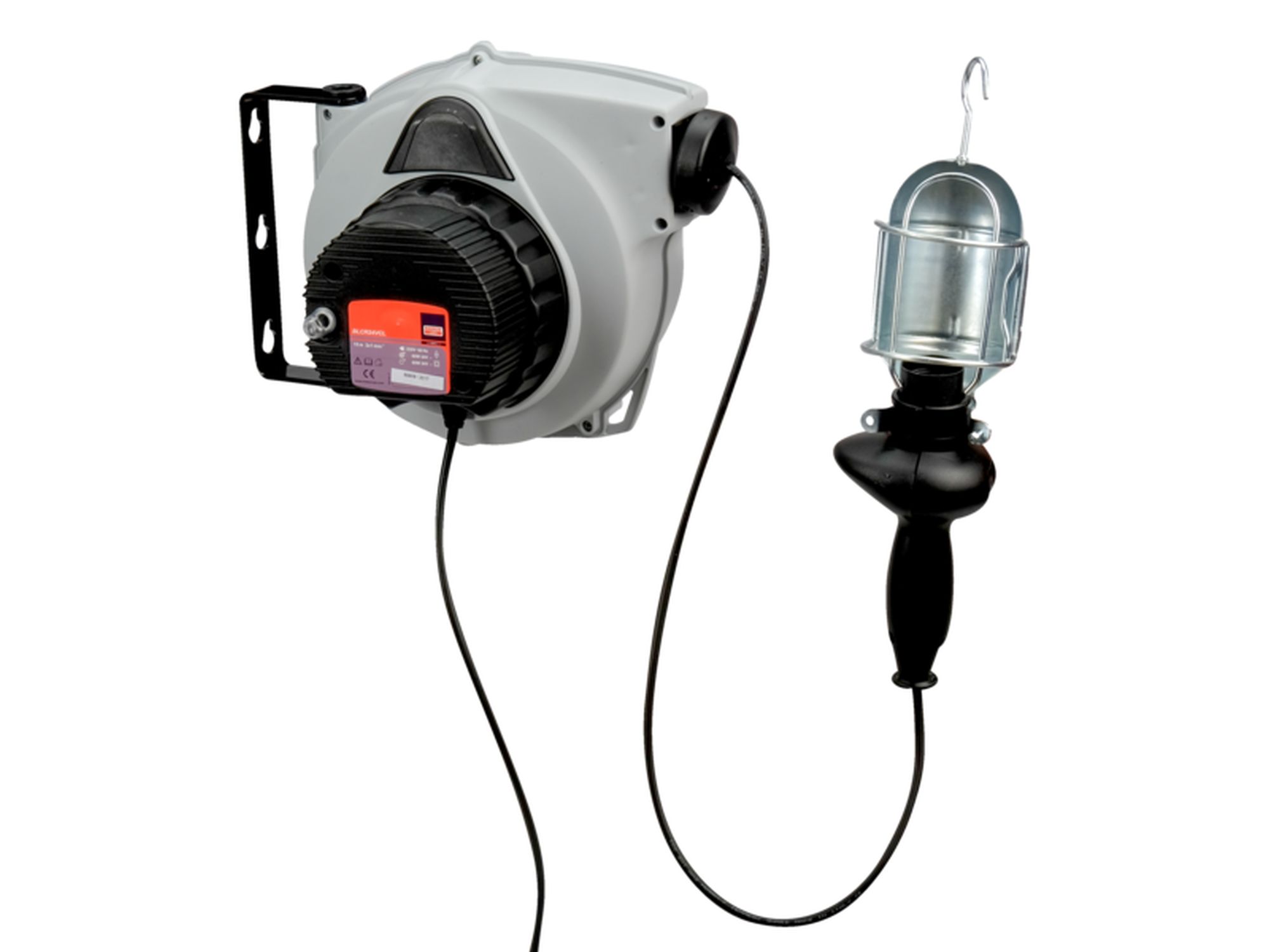 Lámpara metálica clásica en enrolladores de cable sin bombilla