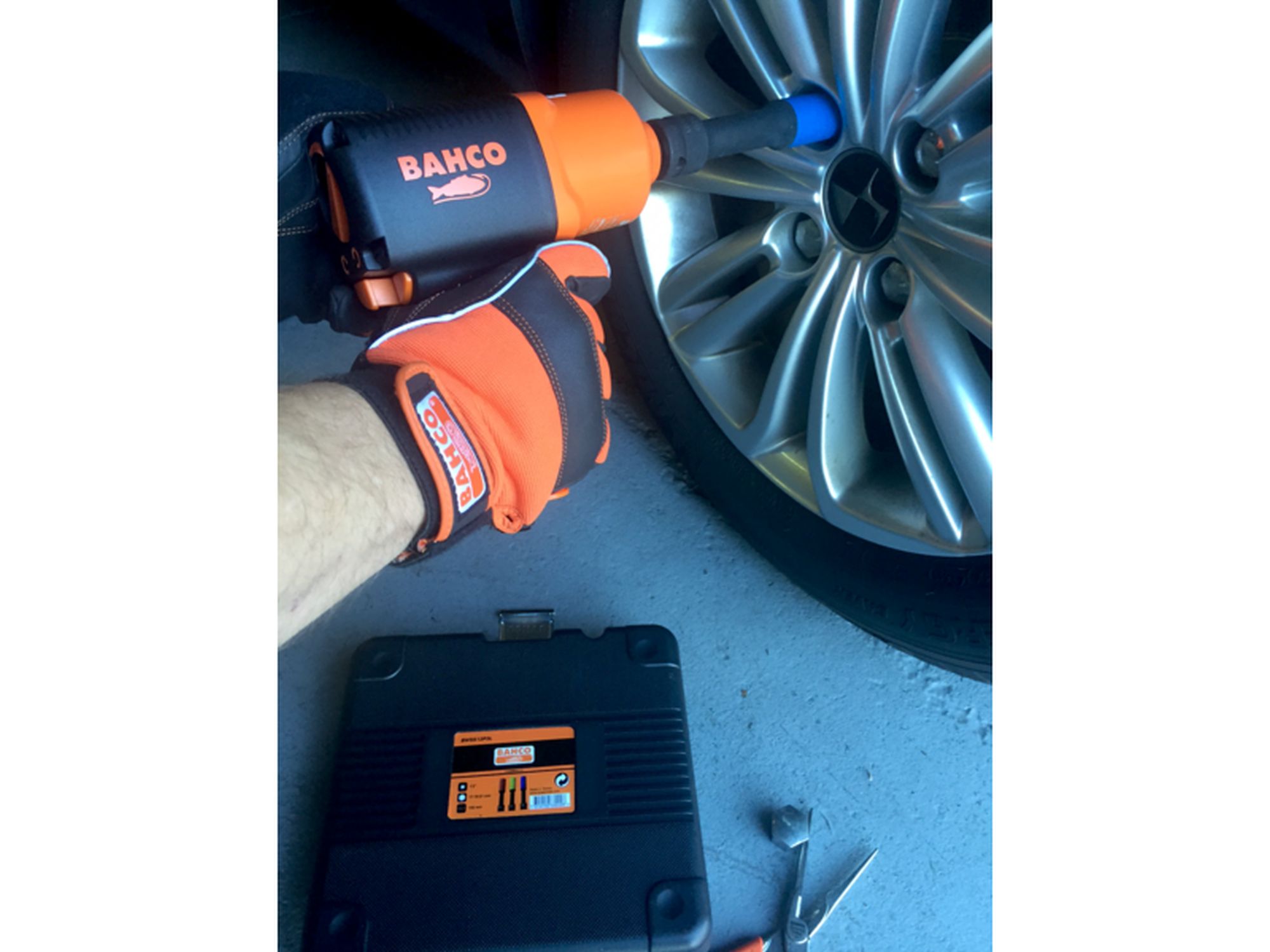 Juego vasos de impacto para ruedas 17, 19 y 21mm