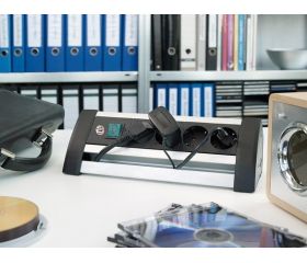 Base de tomas múltiples Alu-Office-Line para sobremesa