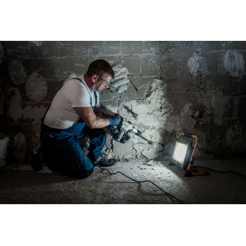 Foco LED portátil JARO con protección IP65 y cable H07RN-F 3G1,0