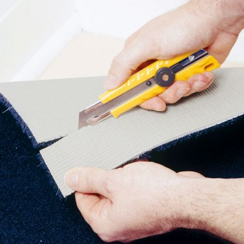 Cúter L-1 con bloqueo manual y mango ergonómico