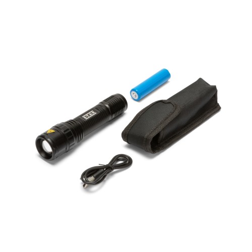 Linterna recargable LED 800 lumen con función zoom PANTHER