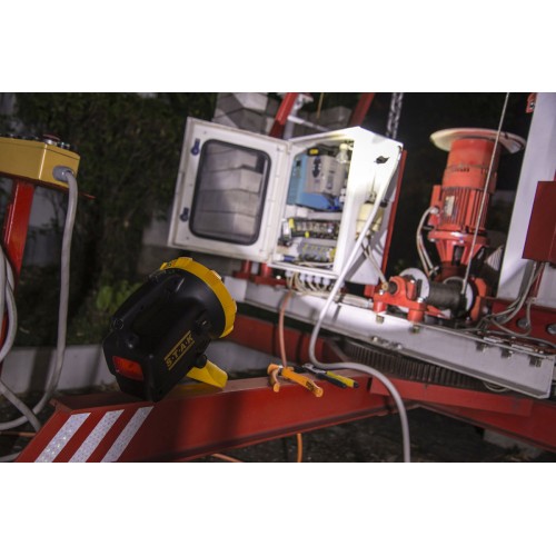 Linterna-foco LED recargable STAK 20W, 1.600lm TRAINSPOTTING