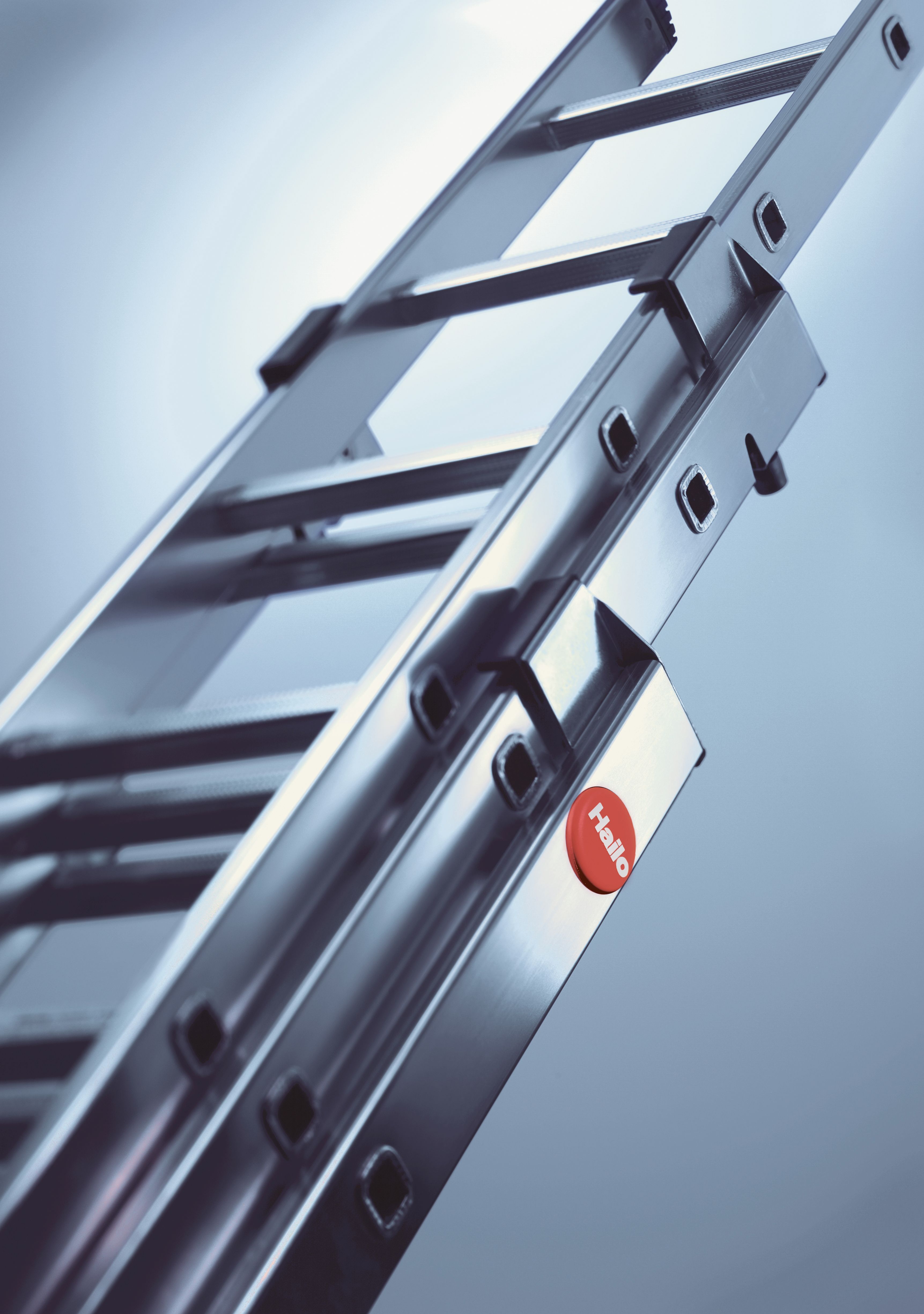 Escalera combinada de 3 tramos con estabilizador curvo ProfiLOT