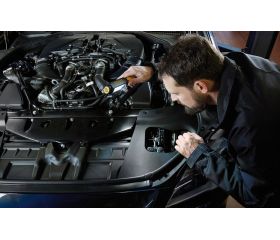 Linterna de trabajo LED universal a pilas HL DB 81 M1H1 (250+100 lm)