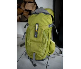 Linterna de trabajo LED con clip y batería recargable PL 200 (200 lm)