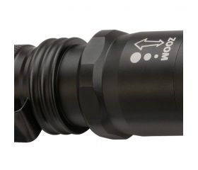 Linterna LED LuxPremium TL 250 F con foco ajustable de 250 lm