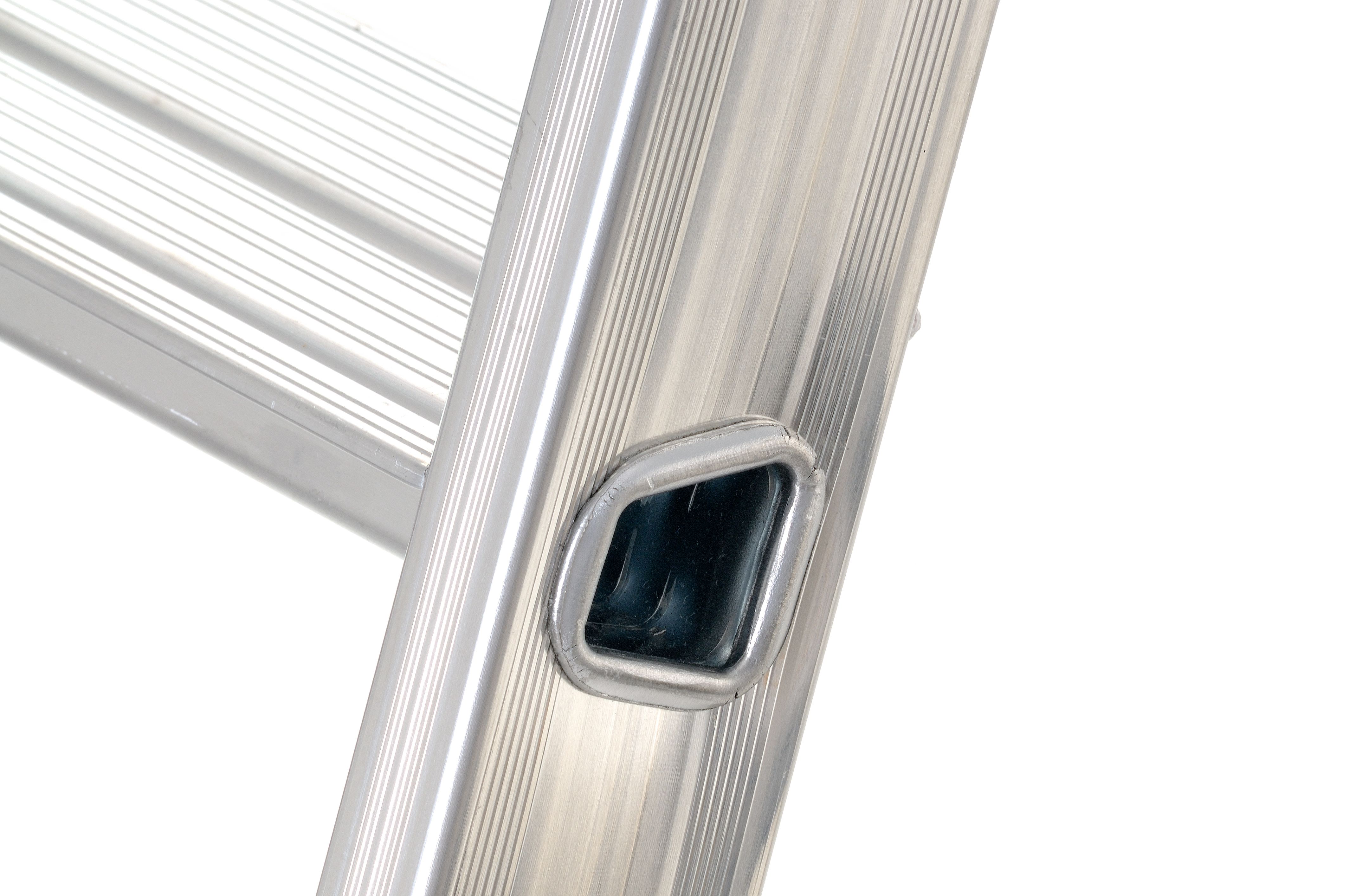 Escalera de tijera profesional Alu PRO con peldaño ancho