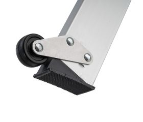 Taburete profesional plegable de aluminio EN 14183 con barandilla y ruedas