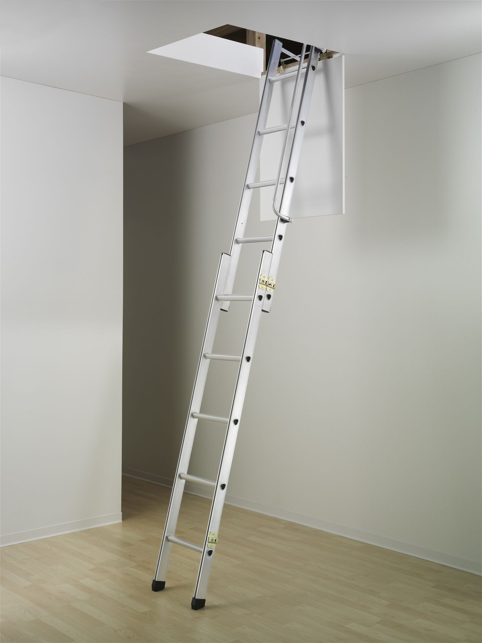 Escalera escamoteable 2x5 (46x56x125)