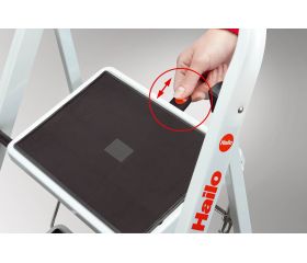 Mini escalera de acero K20