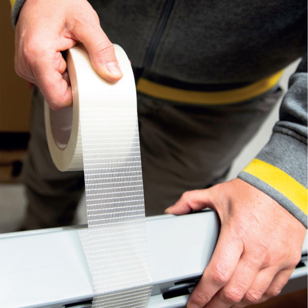 Cinta de filamentos con refuerzo de fibra de vidrio transparente 5750