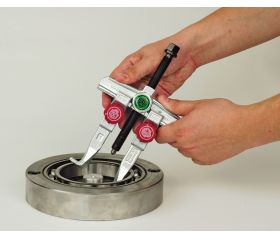 Extractor de rodamientos universal de 2 patas con regulación rápida