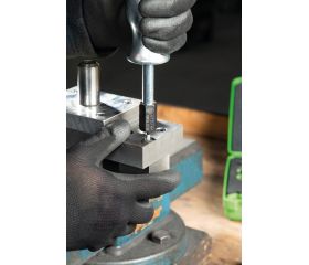 Juego con martillo deslizante para extraer piezas con rosca serie KS-22