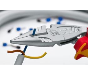 Alicate cabeza acodada para electricista ErgoMulti Serie 49 VDE