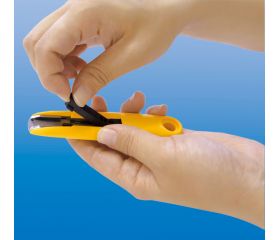 Cúter de seguridad compacto con retracción de cuchilla semi automática SK-7