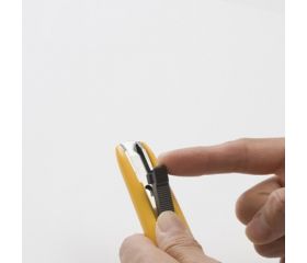 Cúter de seguridad compacto con retracción de cuchilla semi automática SK-7