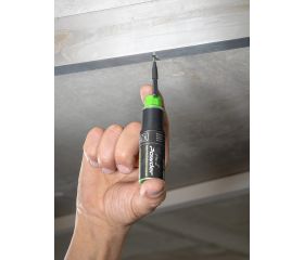 Marcador pulverizador en polvo para orificios profundos