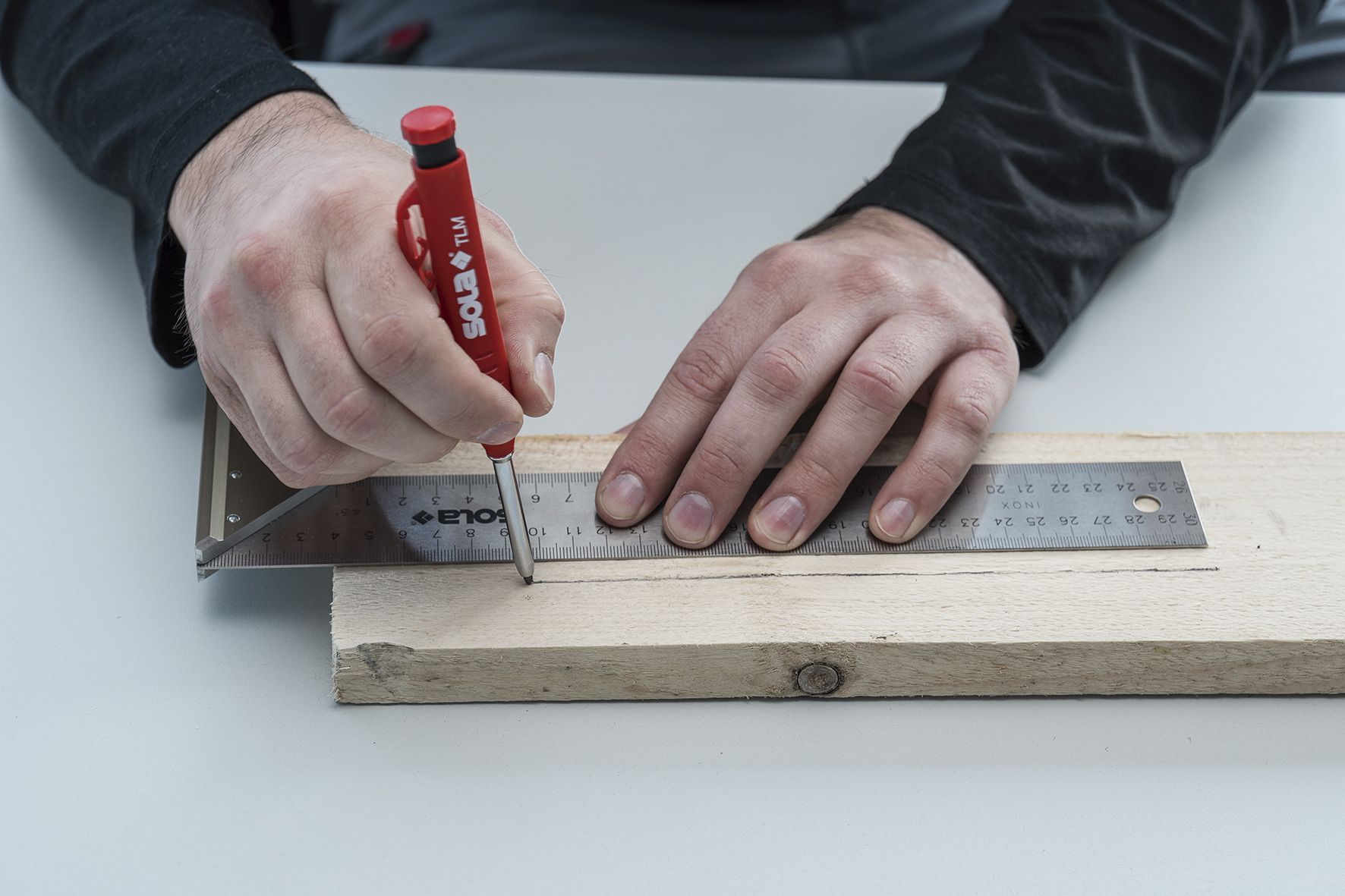 Expositor lápiz / marcador para agujeros profundos TLM