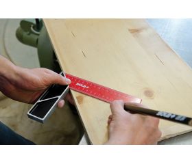 Escuadra de carpintero de acero pintado epoxi rojo SRC