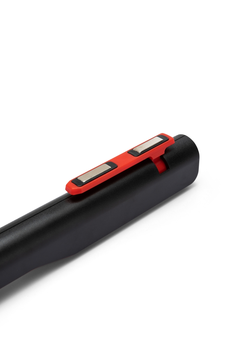 Pen-type COB 3W LED flashlight + 1W flashlight. With PROLED magnetic clip