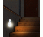 Punto de luz con detección de presencia + luz de emergencia + linterna LED con enchufe europeo horizontal NIGHT GUARD 2