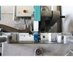 Escuadra de ángulos electrónico digital