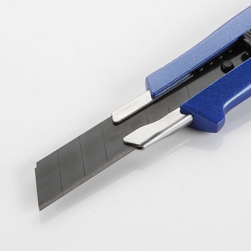 Cutter Cuchilla Sk2H Fragmentable 18 Mm Cuerpo Aluminio ALYCO