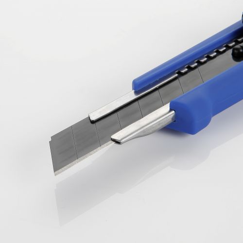 Cutter Cuchilla Sk2H Fragmentable 18 Mm Tornillo Fijación ALYCO