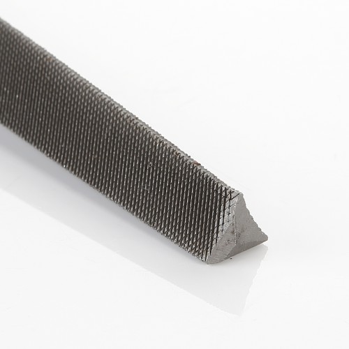 Lima Triangular Con Dentado Entrefino ALYCO