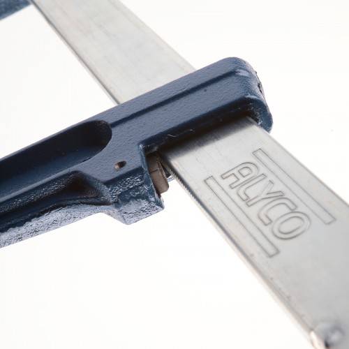 Tornillo De Apriete 3-P Con Émbolo  (140MM)