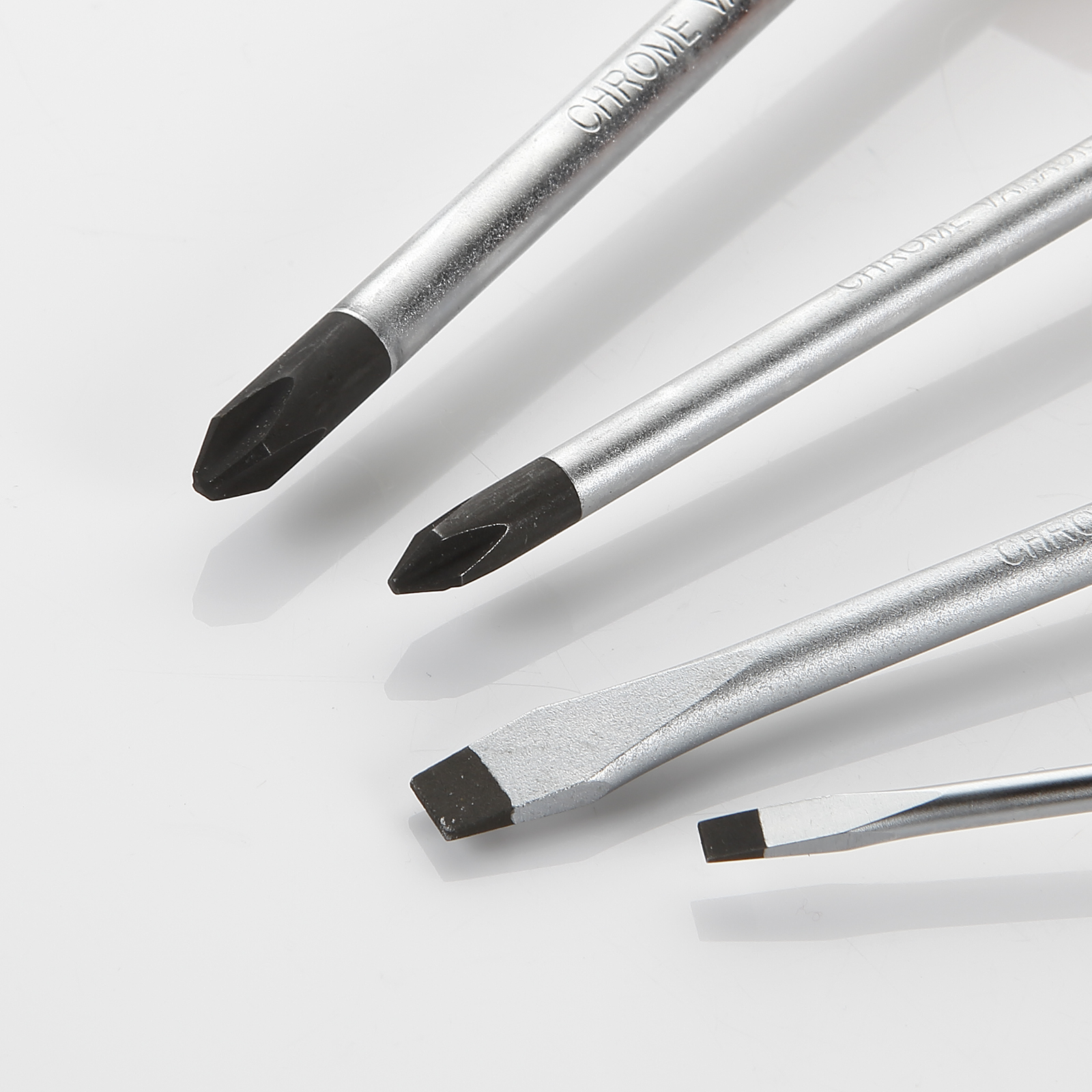 Juego De 4 Destornilladores Con Punta Plana, Recta Y Ph, En Blister ALYCO ORANGE