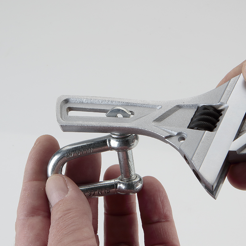 LLave Ajustable Apertura Extra Rápida