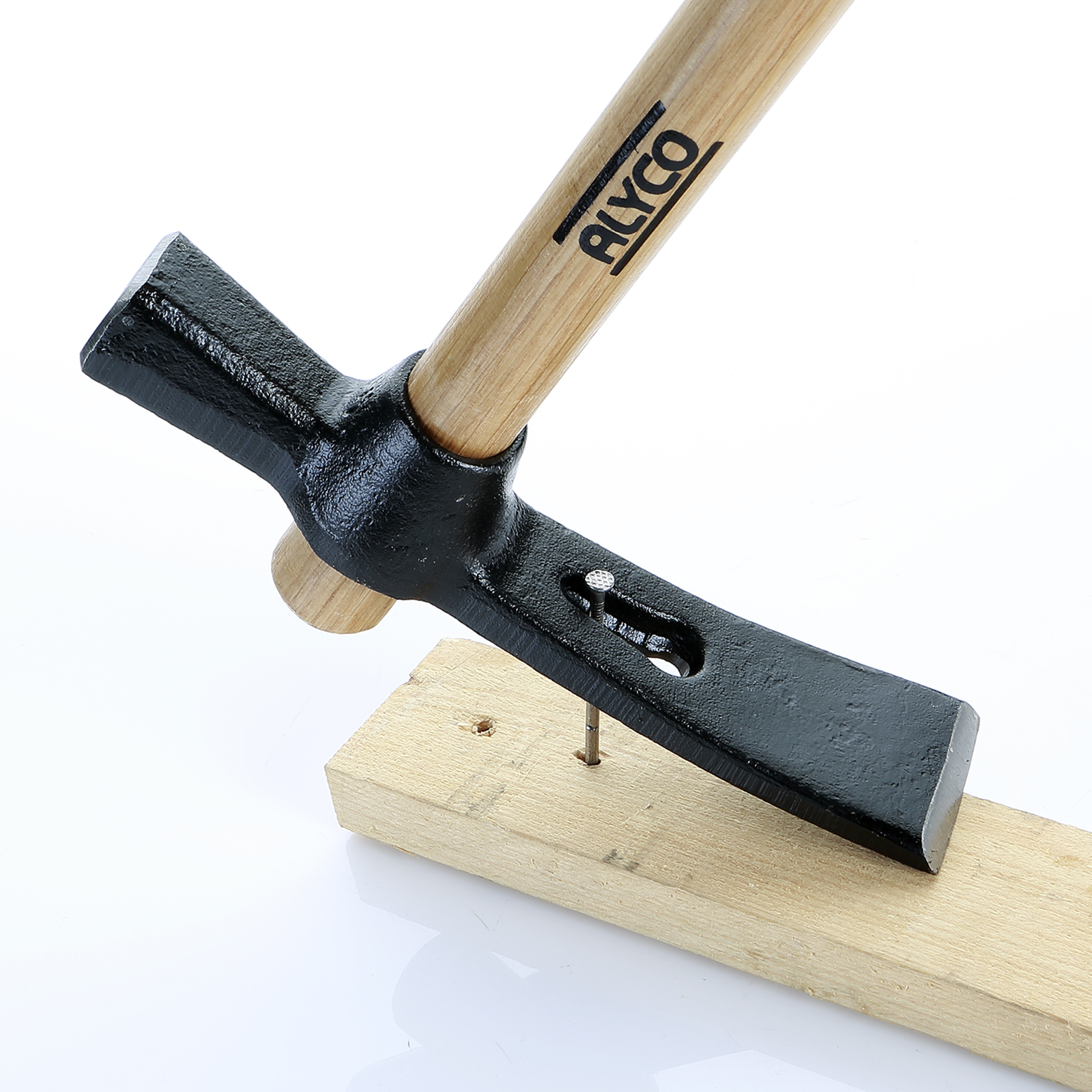 Pickaxe with Handle ALYCO Products | Alyco Tools