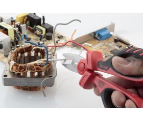 Tijera Para Electricista Aislada VDE ALYCO