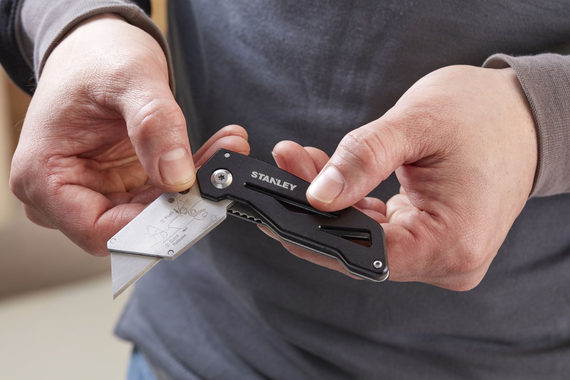 Cuchillo plegable STANLEY®