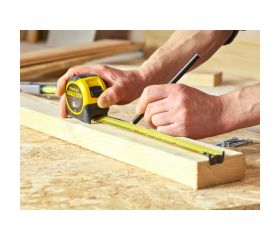 Flexómetro STANLEY® FATMAX® BladeArmor™ 8m (32mm Ancho)