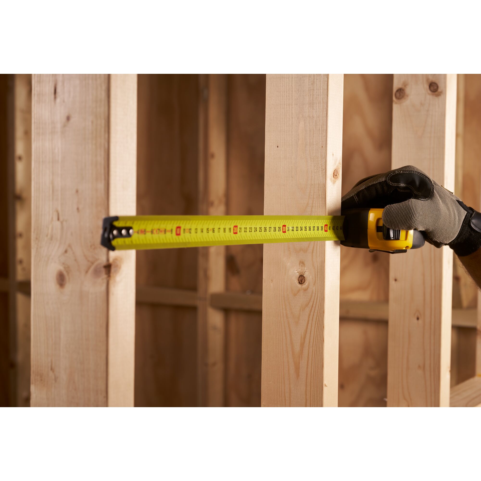 Flexómetro STANLEY® FATMAX® BladeArmor™ 10m (32mm Ancho)