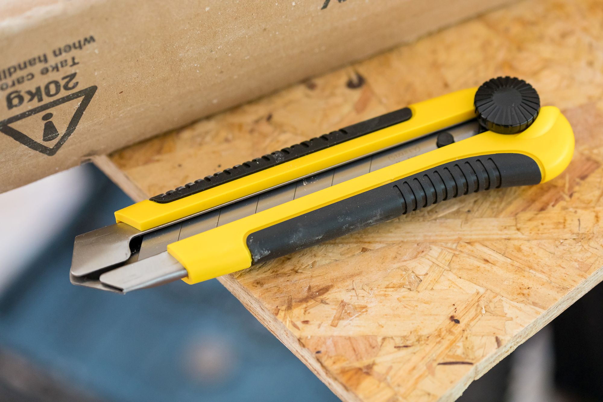 Cúter DYNAGRIP 25mm