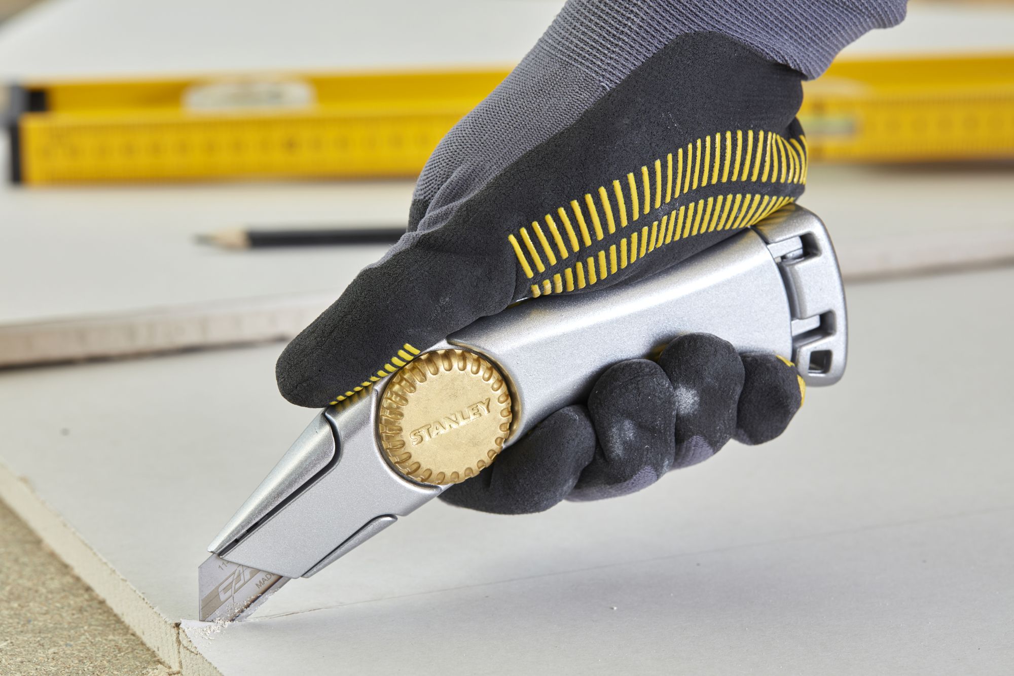 Cuchillo Hoja Fija TITAN FB