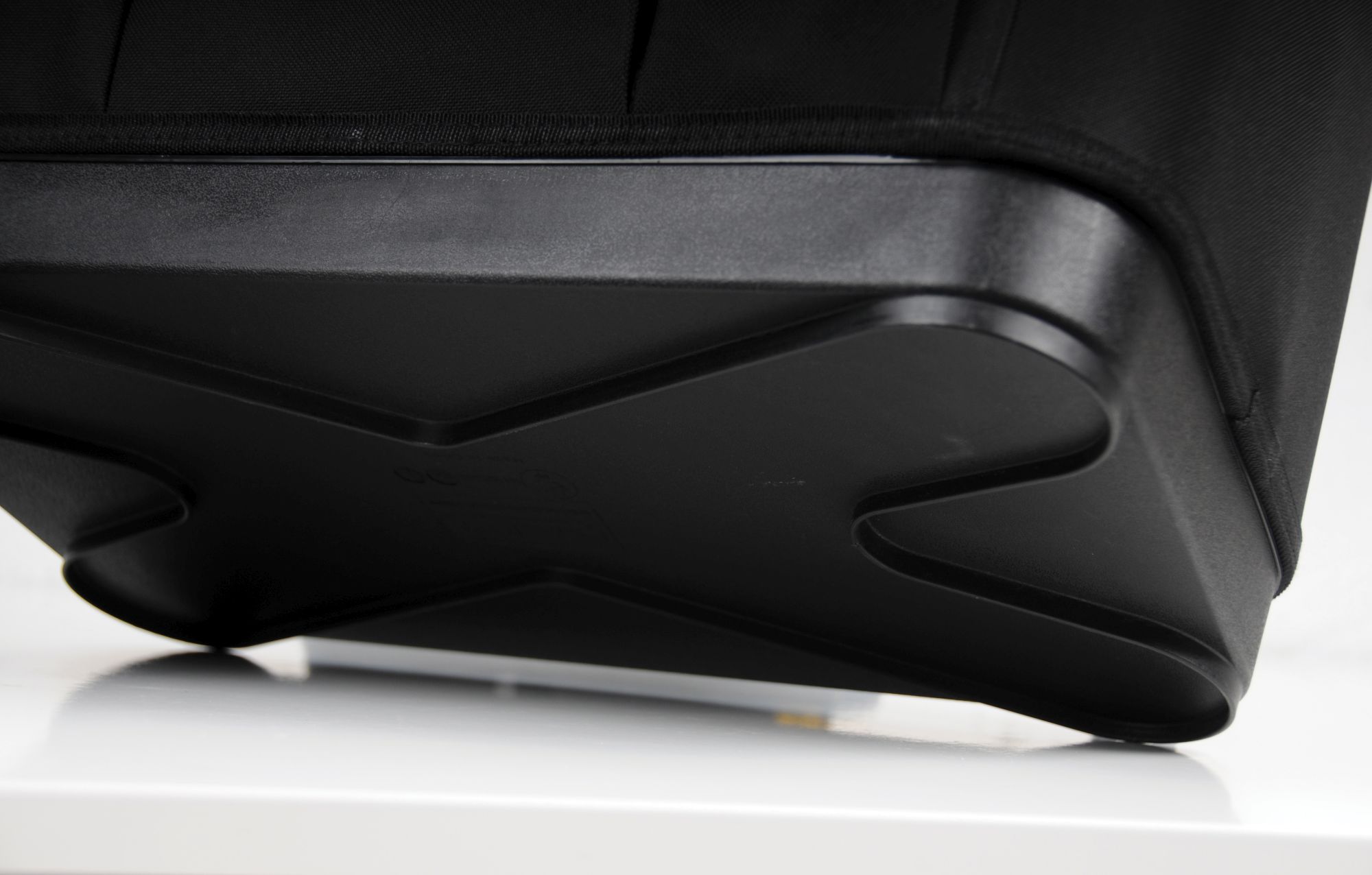 Bolsa abierta con asa metálica 44cm