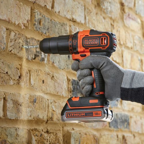 BDCHD18K1B2-QW -  Taladro percutor 18V + cargador 1A + 2 baterías + maletín