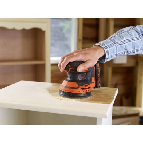 BDCROS18-QW - Lijadora Rotorbital 18V 1.5Ah Litio