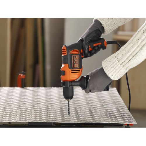 BEH710-QS - Taladro Percutor 710W